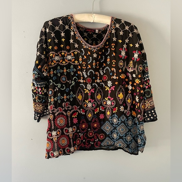 Johnny Was Zora Oversized Embroidered Blouse Black - Picture 1 of 15